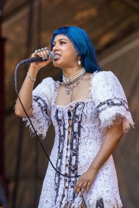 July 30, 2026, Chicago, Illinois, USA: South African singer ECCA VANDAL during the Lollapalooza Music Festival at Grant Park in Chicago, Illinois Chicago USA  - ZUMAs135 20260730_zap_s135_118 Copyright: xDanielxDeSloverx