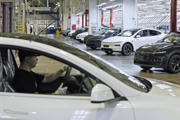 Tesla mulls China business separation Photo taken on April 14, 2026, shows a Tesla Inc. factory in Shanghai. The U.S. electric vehicle maker is considering separating its China operations.  A14AA0005624701P