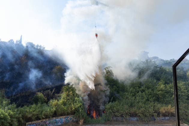 IPA87137290 - Rome: Fire Breaks Out on Monte Ciocci in Rome  Copyright: xMatteoxNardonex xx 87137290