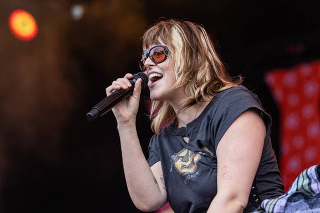 Green Juice Festival Bonn, 31.7.2026 Auftritt von Soffie -- Das Green Juice Festival in Bonn feiert 2026 seinen 18. Geburtstag. Vom kleinen Privatkonzert hat es sich inzwischen zu einer festen Größe im Bonner Veranstaltungskalender gemausert. Das Festival findet an zwei Tagen im Park von Bonn-Beuel-Vilich statt. Es gibt eine große Bühne, den 1Live-Sektor-Bus und eine Newcomer-Stage. Bonn Park Neu-Vilich NRW Deutschland *** Green Juice Festival Bonn, July 31, 2026: Soffie’s performance. The Green Juice Festival in Bonn will celebrate its 18th anniversary in 2026. What started as a small private concert has since grown into a staple of Bonn’s event calendar. The festival takes place over two days in the park in Bonn Beuel Vilich. There Copyright: xSebastianxDerixx