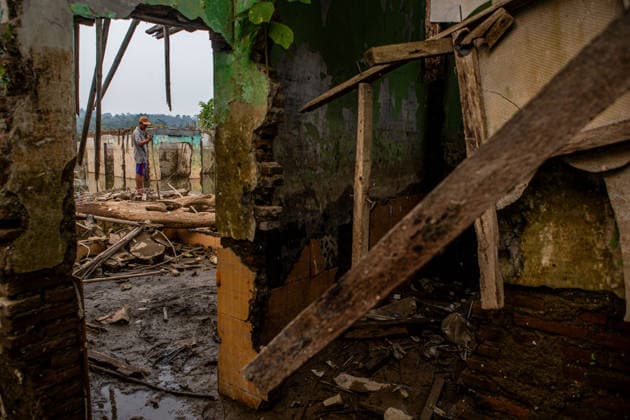 July 31, 2026, Lebak Regency, Banten, Indonesia: A man walks through the ruins of Somang village, which has re-emerged as water levels recede during the dry season, amid forecasts that El NioÂ±o may contribute to drier-than-normal conditions, at Karian Reservoir in Sajira district, Lebak Regency, Banten province, Indonesia, July 31, 2026. Lebak Regency Indonesia  - ZUMAp283 20260731_zip_p283_020 Copyright: xClaudioxPramanax