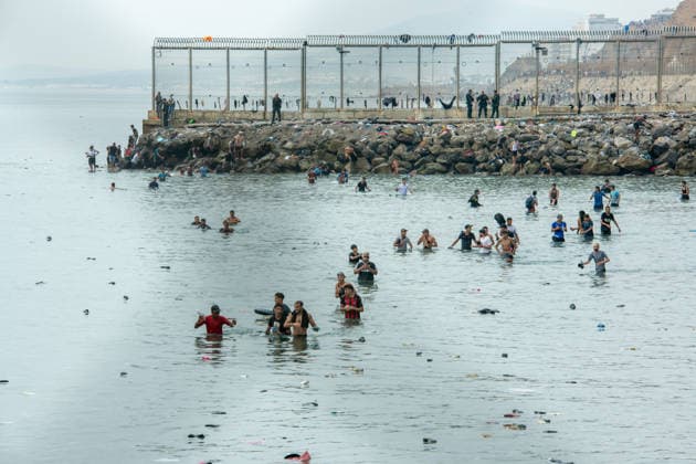 July 31, 2026, Ceuta, Ceuta, Spain: Hundreds of migrants attempt to swim from Morocco to the Spanish city of Ceuta in North Africa. Ceuta Spain  - ZUMAd308 20260731_zsp_d308_026 Copyright: xJuanxCarlosxLucasx