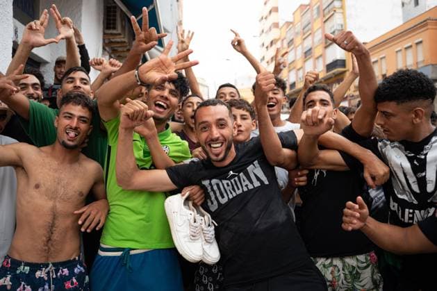 Migrants Cross Into Spain™s Ceuta Enclave From Morocco CEUTA, Spain July 31, 2026: Migrants cross into the Spanish enclave of Ceuta from Morocco as authorities face increased migration pressure at the border. While some migrants continue attempting to enter the enclave, others leave Spain voluntarily amid difficult living conditions and uncertainty over their situation. Ceuta Spain Copyright: x xMarioxMoronx xJNAxPressx