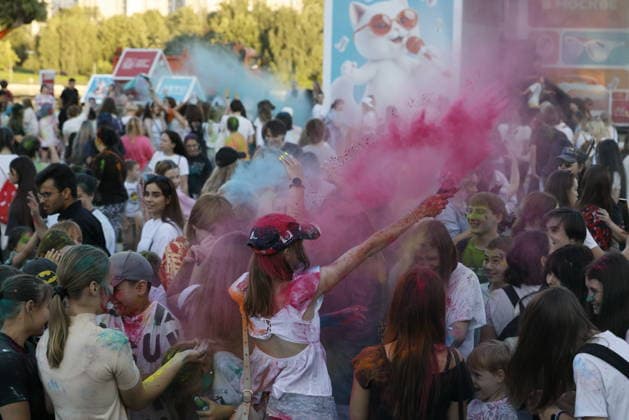 Holi Festival of Colors in Moscow, MOSCOW, RUSSIA - JULY 31: People throw colored powder into the air as they celebrate the Holi Festival of Colors in Moscow, Russia on July 31, 2026. The traditional Indian festival, which symbolizes the arrival of spring and the victory of good over evil, has become a popular entertainment event among locals, drawing thousands of participants who dance to music and cover each other in vibrant powders. Yulia Morozova Anadolu Moscow City Rusya. Editorial use only. Please get in touch for any other usage.  Copyright: x2026xAnadoluxYuliaxMorozovax