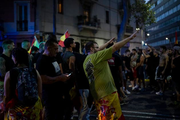 Protest Against the Migration Crisis Outside the Moroccan Consulate in Barcelona Several protesters gathered outside the Moroccan consulate on July 31, 2026, in Barcelona, Catalonia, Spain. The demonstration, organized by Núcleo Nacional, aims to express opposition to the migration crisis that has unfolded in Ceuta over the past few days, when more than 40,000 migrants swam across the Alboran Sea to enter Spanish territory. JULY 31, 2026 MOROCCAN CONSULATE MIGRANTS MIGRATION CRISIS CATALONIA NÚCLEO NACIONAL Lorena Sopê Barcelona Catalonia Barcelona Catalonia Spain  Copyright: xLorenaxSopÃªnax 7697806