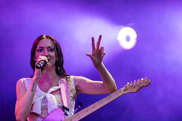 Green Juice Festival Bonn, 31.7.2026 Nina Kummer von Blond -- Das Green Juice Festival in Bonn feiert 2026 seinen 18. Geburtstag. Vom kleinen Privatkonzert hat es sich inzwischen zu einer festen Größe im Bonner Veranstaltungskalender gemausert. Das Festival findet an zwei Tagen im Park von Bonn-Beuel-Vilich statt. Es gibt eine große Bühne, den 1Live-Sektor-Bus und eine Newcomer-Stage. Bonn Park Neu-Vilich NRW Deutschland *** Green Juice Festival Bonn, July 31, 2026 Nina Kummer from Blond The Green Juice Festival in Bonn will celebrate its 18th anniversary in 2026. What started as a small private concert has since blossomed into a staple of Bonn’s event calendar. The festival takes place over two days in the park in Bonn Beuel Vilich. Copyright: xSebastianxDerixx