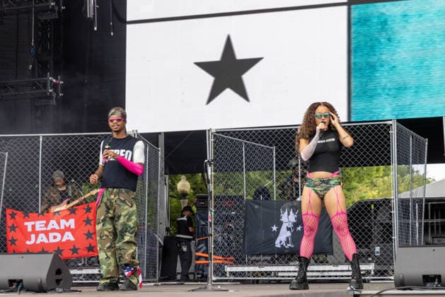 July 31, 2026, Chicago, Illinois, USA: SWIM (TYSON COY STEWART) and JADAGRACE of PartyOf2 during the Lollapalooza Music Festival at Grant Park in Chicago, Illinois Chicago USA  - ZUMAs135 20260731_zap_s135_002 Copyright: xDanielxDeSloverx