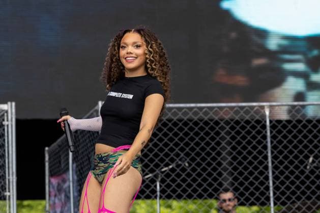 July 31, 2026, Chicago, Illinois, USA: JADAGRACE of PartyOf2 during the Lollapalooza Music Festival at Grant Park in Chicago, Illinois Chicago USA  - ZUMAs135 20260731_zap_s135_041 Copyright: xDanielxDeSloverx
