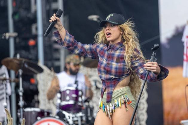 July 31, 2026, Chicago, Illinois, USA: Singer SLAYYYTER (CATHERINE GRACE GARNER) during the Lollapalooza Music Festival at Grant Park in Chicago, Illinois Chicago USA  - ZUMAs135 20260731_zap_s135_134 Copyright: xDanielxDeSloverx