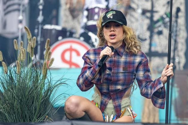 July 31, 2026, Chicago, Illinois, USA: Singer SLAYYYTER (CATHERINE GRACE GARNER) during the Lollapalooza Music Festival at Grant Park in Chicago, Illinois Chicago USA  - ZUMAs135 20260731_zap_s135_135 Copyright: xDanielxDeSloverx