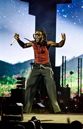 Headliner Burna Boy performing on the Main Stage at Reggaeland Festival Day 1 at the National Bowl, Milton Keynes on 31st July 2026 Headliner Burna Boy performing on the Main Stage at Reggaeland Festival Day 1 at the National Bowl, Milton Keynes on 31st July 2026, Credit:Laura Rose Avalon  Copyright: xLauraxRosex xAvalonx 1120045427