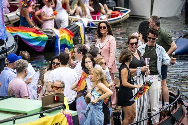 AMSTERDAM - Mayor of Amsterdam Femke Halsema during the Canal Parade. The boat parade is traditionally part of the Pride celebrations in the capital. REMKO DE WAAL ANP netherlands out - belgium out  Copyright: xx x564682024x originalFilename: 564682024.jpg