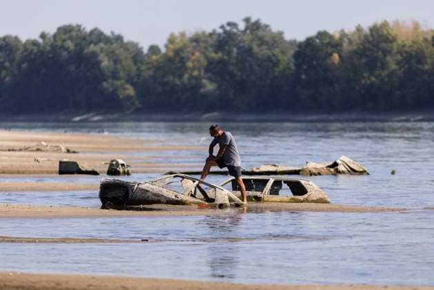 Batina 010826. Historically low water level of the Danube has revealed the remains of old cars, ships and weapons in its riverbed. Photo: Marin Franov CROPIX Copyright: xxMarinxFranovx batina_vodostaj14-010826
