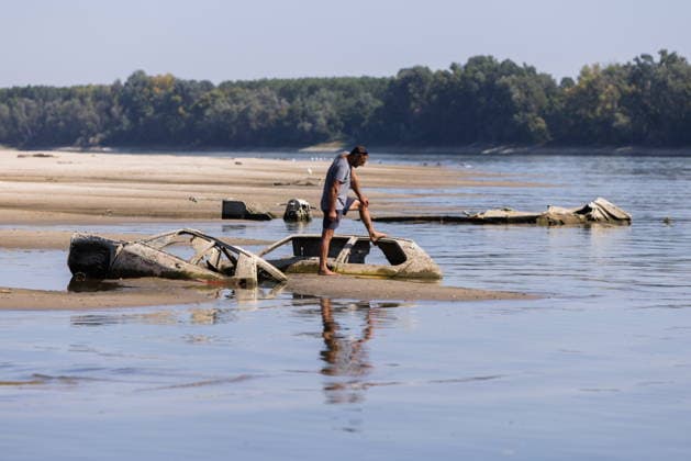Batina 010826. Historically low water level of the Danube has revealed the remains of old cars, ships and weapons in its riverbed. Photo: Marin Franov CROPIX Copyright: xxMarinxFranovx batina_vodostaj16-010826