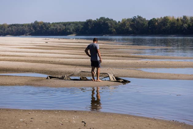 Batina 010826. Historically low water level of the Danube has revealed the remains of old cars, ships and weapons in its riverbed. Photo: Marin Franov CROPIX Copyright: xxMarinxFranovx batina_vodostaj43-010826
