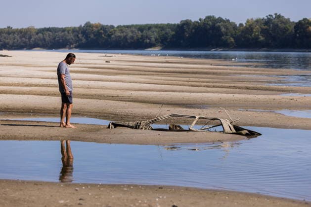 Batina 010826. Historically low water level of the Danube has revealed the remains of old cars, ships and weapons in its riverbed. Photo: Marin Franov CROPIX Copyright: xxMarinxFranovx batina_vodostaj46-010826