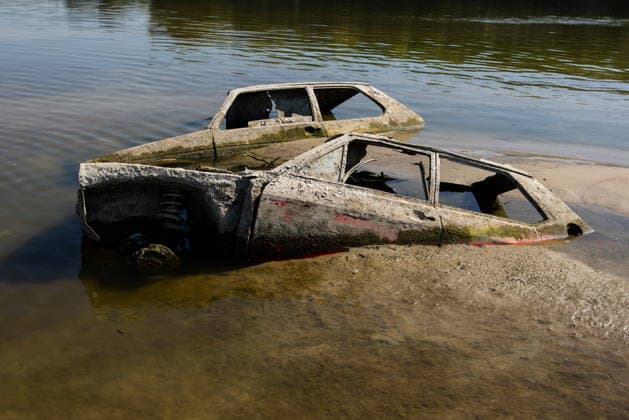 Batina 010826. Historically low water level of the Danube has revealed the remains of old cars, ships and weapons in its riverbed. Photo: Marin Franov CROPIX Copyright: xxMarinxFranovx batina_vodostaj75-010826