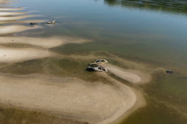 Batina 010826. Historically low water level of the Danube has revealed the remains of old cars, ships and weapons in its riverbed. Photo: Marin Franov CROPIX Copyright: xxMarinxFranovx batina_vodostaj79-010826
