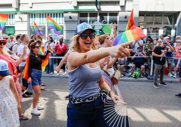STOCKHOLM, SVERIGE 20260801 Kristdemokraternas ordförande Ebba Busch (KD) i Prideparaden som gar fran Norr Mälarstrand till Slussen under arets Stockholm Pride STOCKHOLM SVERIGE x11700x *** STOCKHOLM, SWEDEN 20260801 Ebba Busch, chair of the Christian Democrats (KD), at the Pride parade, which runs from Norr Mälarstrand to Slussen during this year’s Stockholm Pride STOCKHOLM SWEDEN x11700x  Copyright: xMagnusxGrimstedt TTx STOCKHOLM PRIDE EJaZuhv5cZw