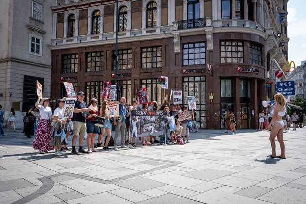 Animal rights activists stage vegan awareness protest in Vienna Animal rights activists hold banners and placards during a vegan awareness protest in central Vienna, Austria, on August 1, 2026. Demonstrators called for an end to animal exploitation and promoted plant-based living. Vienna Vienna Austria Copyright: xxFikretxOzgurx