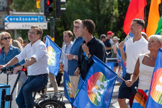 August 1, 2026, Stockholm, Sweden: STOCKHOLM, SWEDEN - AUGUST 1, 2026: Swedish Prime Minister Ulf Kristersson takes part in the Stockholm Pride Parade, the largest Pride parade in the Nordic region, through central Stockholm, celebrating LGBTQ rights, diversity and inclusion. Sweden - ZUMAa136 20260801_zap_a136_005 Copyright: xJoelxLindhex
