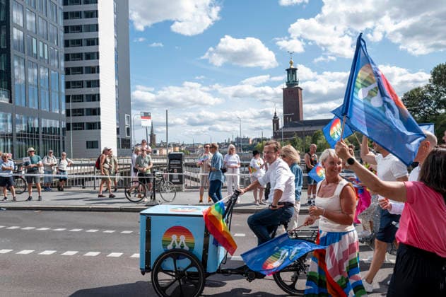August 1, 2026, Stockholm, Sweden: STOCKHOLM, SWEDEN - AUGUST 1, 2026: Swedish Prime Minister Ulf Kristersson takes part in the Stockholm Pride Parade, the largest Pride parade in the Nordic region, through central Stockholm, celebrating LGBTQ rights, diversity and inclusion. Sweden  - ZUMAa136 20260801_zap_a136_002 Copyright: xJoelxLindhex