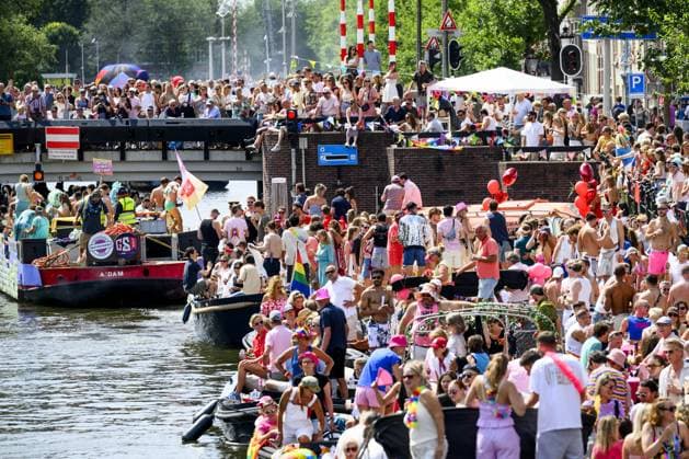 Amsterdam, The Netherlands, 2026-08-01 14:00:24 AMSTERDAM, 01-08-2026, Canals of Amsterdam. Amsterdam is the host city for WorldPride. Under the theme UNITY, equal rights, visibility, and international solidarity take center stage. The program includes the Pride Walk, Canal Parade, and a conference, among other things. PHOTO: NLBeeld Patrick van Emst Credit: NL Beeld Patrick van Emst  Copyright: xx x
