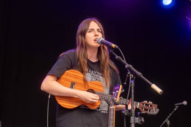 Amelia Coburn in concert at Cambridge Folk Festival at Cherry Hinton Hall Park in Cambridge, UK on 01 August 2026 Amelia Coburn performing with Amelia Coburn in concert at Cambridge Folk Festival at Cherry Hinton Hall Park in Cambridge, UK on 01 August 2026, Credit:Stephen Keable Avalon UK, Cambridgeshire, Cambridge, Cherry Hinton Hall Park  Copyright: xStephenxKeablex xAvalonx 1120137933