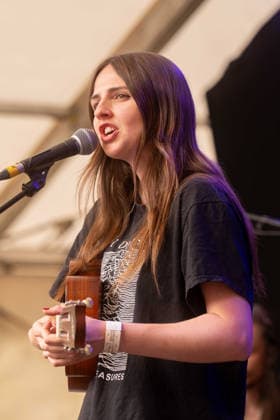 Amelia Coburn in concert at Cambridge Folk Festival at Cherry Hinton Hall Park in Cambridge, UK on 01 August 2026 Amelia Coburn performing with Amelia Coburn in concert at Cambridge Folk Festival at Cherry Hinton Hall Park in Cambridge, UK on 01 August 2026, Credit:Stephen Keable Avalon UK, Cambridgeshire, Cambridge, Cherry Hinton Hall Park  Copyright: xStephenxKeablex xAvalonx 1120137963