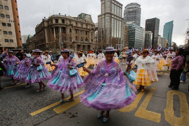 Santiago, August 1, 2026: Carnival in honor of the Virgin of Copacabana along the Alameda, a Bolivian tradition that goes hand in hand with Bolivia’s national holidays, featuring colorful traditional costumes from the region. Diego Martin Aton, Chile; Aton 1177156 jpeg  Copyright: DIEGOxMARTIN ATONxCHILE