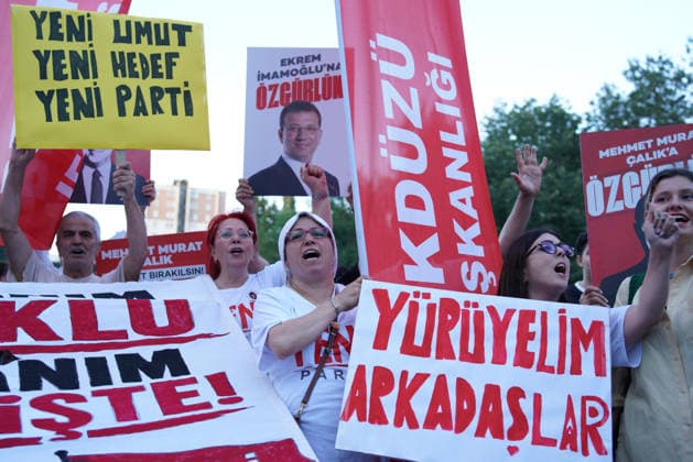 August 1, 2026, Beylikduzu, Istanbul, Turkey: Supporters of Istanbul Mayor Ekrem Imamoglu attend a march to protest the 500th day of the arrest of Istanbul Mayor Ekrem Imamoglu in Istanbu. Beylikduzu Turkey  - ZUMAu194 20260801_zip_u194_007 Copyright: xTolgaxUluturkx