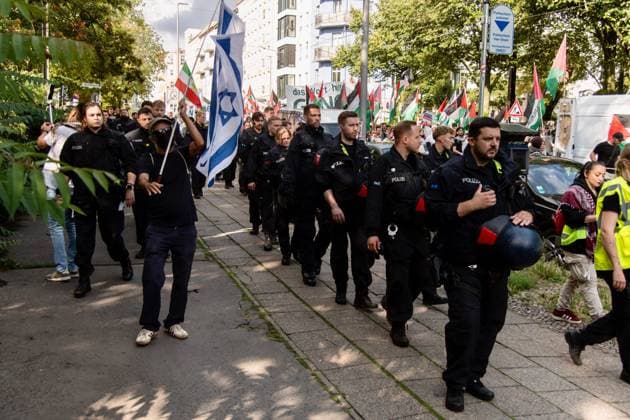 August 1, 2026, Berlin, Germany: BERLIN, Germany Ã¢â‚¬ August 2026: Thousands of people march through the Prenzlauer Berg district of Berlin in solidarity with Palestine and against the ongoing war in Gaza. The demonstration, attended by families, children, and elderly participants, took place under heavy police presence. A counter-demonstration was also held by pro-Zionist groups, with police monitoring both gatherings. Berlin Germany - ZUMAq101 20260801_zna_q101_251 Copyright: xAndro SxTrujillox