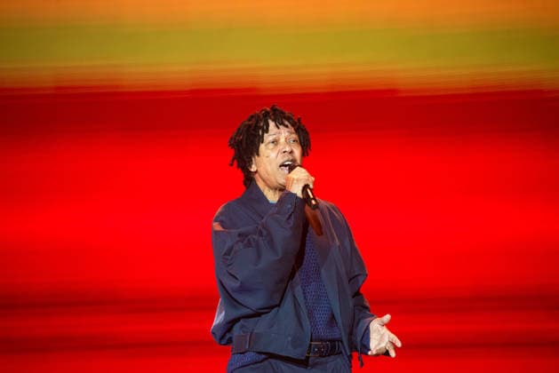 RIO DE JANEIRO, RJ - 01.08.2026: DJAVAN DJAVANEAR 50 ANOS - The "Djavanear" tour, in which the artist Djavan celebrates five decades of his career, arrives in Rio de Janeiro at the Farmasi arena this Saturday (1st) for three nights with tickets already sold out. x2992499x  CarlosxSanttos