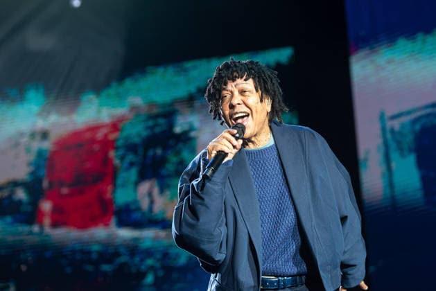 RIO DE JANEIRO, RJ - 01.08.2026: DJAVAN DJAVANEAR 50 ANOS - The "Djavanear" tour, in which the artist Djavan celebrates five decades of his career, arrives in Rio de Janeiro at the Farmasi arena this Saturday (1st) for three nights with tickets already sold out. x2992529x  CarlosxSanttos