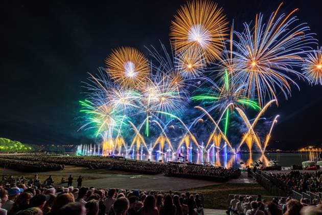ANNECY LAKE FESTIVAL PHOTOPQR LE DAUPHINE Grégory YETCHMENIZA Annecy August 2, 2026 Annecy, Haute-Savoie, August 1: The lakeside part of the city once again sparkles with the lights of the Annecy Lake Festival—a 1-hour-and-10-minute show to appreciate the magic of the place, the perfect harmony between music, fireworks, drones. Albigny Bay becomes the setting for the largest pyrotechnic display. Grégory Yetchmeniza, Le Dauphiné Libéré, Annecy, Haute-Savoie, August 1 The lakeside city is once again ablaze with the lights of the Lake Festival. A 70-minute show allows spectators to savor the magic of the setting and the perfect harmony between music, fireworks, and drones. Albigny Bay becomes the stage for this spectacular pyrotechnic display  Copyright: xPHOTOPQR LExDAUPHINE MAXPPPxGrégoryxYETCHMENIZAx 20260802JDL3333 20260802JDL3333