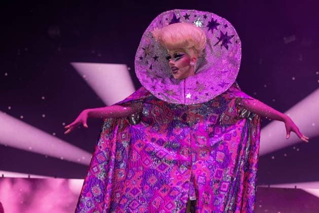 August 1, 2026, Chicago, Illinois, USA: Drag queen TRIXIE MATTEL during the Lollapalooza Music Festival at Grant Park in Chicago, Illinois Chicago USA  - ZUMAs135 20260801_zap_s135_024 Copyright: xDanielxDeSloverx