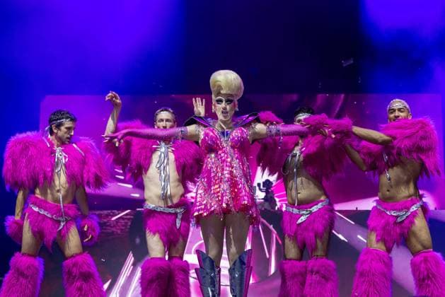 August 1, 2026, Chicago, Illinois, USA: Drag queen TRIXIE MATTEL during the Lollapalooza Music Festival at Grant Park in Chicago, Illinois Chicago USA  - ZUMAs135 20260801_zap_s135_030 Copyright: xDanielxDeSloverx
