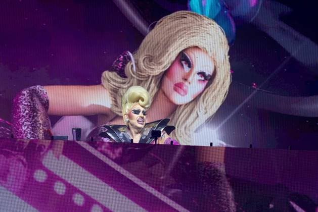 August 1, 2026, Chicago, Illinois, USA: Drag queen TRIXIE MATTEL during the Lollapalooza Music Festival at Grant Park in Chicago, Illinois Chicago USA  - ZUMAs135 20260801_zap_s135_038 Copyright: xDanielxDeSloverx