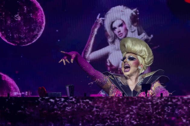 August 1, 2026, Chicago, Illinois, USA: Drag queen TRIXIE MATTEL during the Lollapalooza Music Festival at Grant Park in Chicago, Illinois Chicago USA  - ZUMAs135 20260801_zap_s135_039 Copyright: xDanielxDeSloverx