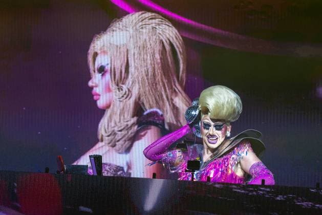August 1, 2026, Chicago, Illinois, USA: Drag queen TRIXIE MATTEL during the Lollapalooza Music Festival at Grant Park in Chicago, Illinois Chicago USA  - ZUMAs135 20260801_zap_s135_037 Copyright: xDanielxDeSloverx