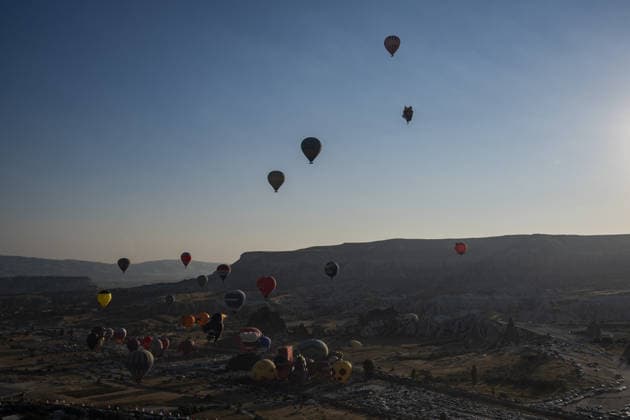Cappadocia Balloon Festival concludes with colorful scenes NEVSEHIR, TURKIYE - AUGUST 2: A view of balloons during the 7th Cappadocia Balloon Festival concluded with the participation of 30 special-shaped hot air balloons brought from Turkiye and abroad in Nevsehir, Turkiye, on August 2, 2026. As part of the festival, sunrise demonstration flights over Goreme featured heart, owl, parrot, rocket, and globe-shaped balloons, creating colorful scenes above the region s iconic fairy chimneys and attracting the attention of both local and international visitors. Osmancan Gurdogan Anadolu Nevsehir Turkey. Editorial use only. Please get in touch for any other usage.  Copyright: x2026xAnadoluxOsmancanxGurdoganx
