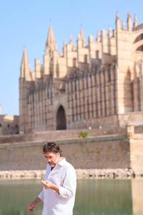 Atlantida Mallorca Film Festival 2026 - Photocall El ser querido Javier Bardem attending ‘El ser querido’ Photocall during Atlantida Mallorca Film Festival 2026 at Parc de la Mar in Palma, Spain on August 2, 2026. Photo by ABACAPRESS.COM Palma Balearic Islands Spain  Copyright: xABACAx