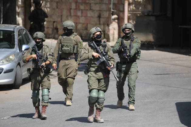 Israeli military organize raid in Nablus NABLUS, WEST BANK, PALESTINE - AUGUST 2: Israeli soldiers implement extensive security measures in Nablus during raid in West Bank, Palestine on August 2, 2026. Nedal Eshtayah Anadolu Nablus Palestinian Territory, Occupied. Editorial use only. Please get in touch for any other usage.  Copyright: x2026xAnadoluxNedalxEshtayahx