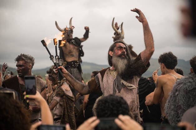 Landing Ceremony of the 66th Viking Pilgrimage in Catoira, Pontevedra: Several people during the Viking Landing Ceremony of the 66th Viking Pilgrimage in Catoira, on August 2, 2026, in Catoira, Pontevedra, Galicia, Spain. The Viking Landing festival in Catoira, also known as the Viking Pilgrimage, is one of Galicia’s most unique and renowned celebrations, designated as an Event of International Tourist Interest. Its history and significance stem from Catoira’s strategic location at the mouth of the Ulla River, near the Torres del Oeste, a fortress built between the 9th and 13th centuries to defend access to the heart of Galicia and, in particular, to Santiago de Compostela, against attacks by Vikings, Norman pirates, and Saracens. AUGUST 2  Copyright: xElenaxFernandezx 7699333