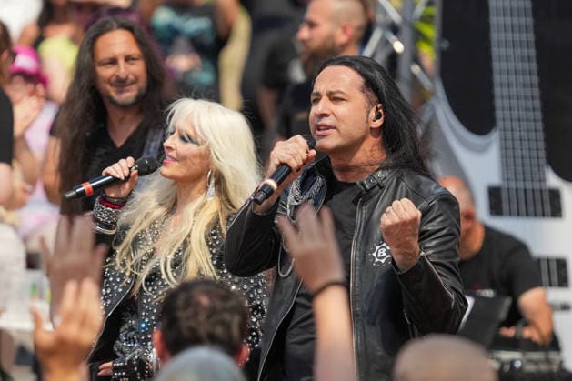 ZDF-Fernsehgarten 2026. DORO Pesch und Bülent Ceylan im ZDF Fernsehgarten mit dem Motto Rock im Garten am 02.08.2026 in Mainz. Mainz ZDF Fernsehgarten Rheinland-Pfalz *** ZDF Fernsehgarten 2026: DORO Pesch and Bülent Ceylan at the ZDF Fernsehgarten, themed Rock im Garten, on August 2, 2026, in Mainz, Rhineland-Palatinate, ZDF Fernsehgarten
