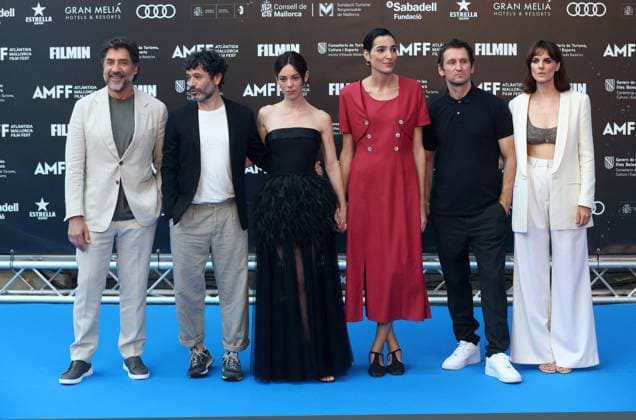 The Queen presides over the closing ceremony of the 16th edition of the Atlàntida Mallorca Film Fest 2025 Miguel Bernardeau at the closing ceremony of the 16th edition of the Atlàntida Mallorca Film Fest 2025 , on 2 August 2026, in Palma de Mallorca (Balearic Islands, Spain). The festival was launched 16 years ago as Spain’s first online film festival, and it set out with a mission: to introduce the public to the best international films that did not find a place in cinemas. FILM. 02 Aug 2026 Pictured: Javier Bardem, Victoria Luengo, Raúl Arévalo and Melina Matthews at the closing ceremony of the 16th edition of the Atlàntida Mallorca Film Fest 2025 , on 2 August 2026, in Palma de Mallorca (Balearic Islands, Spain). The festival was  Copyright: xThexMegaxAgencyxEuropaxPressx xMEGAx