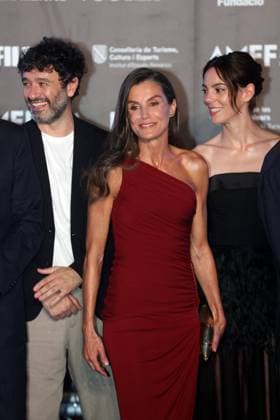 The Queen presides over the closing ceremony of the 16th edition of the Atlàntida Mallorca Film Fest 2025 Queen Letizia at the closing ceremony of the 16th edition of the Atlàntida Mallorca Film Fest 2025 , on 2 August 2026, in Palma de Mallorca (Balearic Islands, Spain). The festival was launched 16 years ago as Spain’s first online film festival, with a clear mission: to introduce the public to the best international films that did not find a place in cinemas. FILM. 02 Aug 2026 Pictured: Queen Letizia with Rodrigo Sorogoyen and Victoria Luengo during the closing ceremony of the 16th edition of the Atlàntida Mallorca Film Fest 2025 , on 2 August 2026, in Palma de Mallorca (Balearic Islands, Spain). The festival was launched 16 years  Copyright: xThexMegaxAgencyxEuropaxPressx xMEGAx