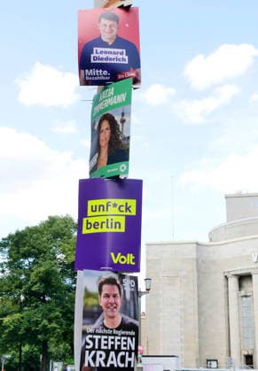 02.07.2026, Berlin - Deutschland. Wahlplakate zur Wahl in Berlin im September 2026. *** July 2, 2026, Berlin, Germany: Campaign posters for the September 2026 election in Berlin