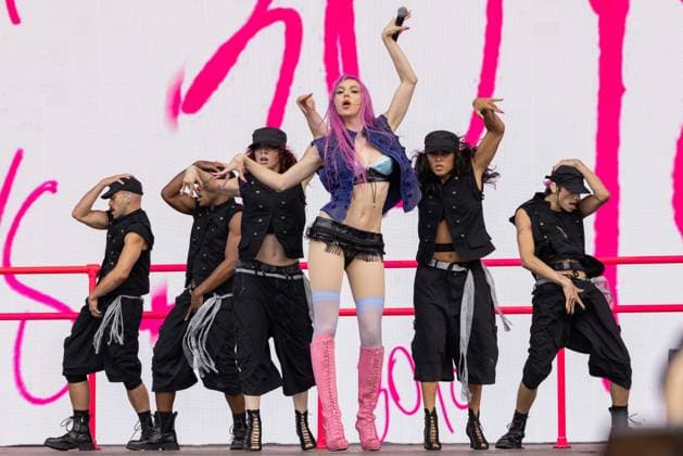 August 2, 2026, Chicago, Illinois, USA: Slovak singer ADELA (ADELA JERGOVA) during the Lollapalooza Music Festival at Grant Park in Chicago, Illinois Chicago USA  - ZUMAs135 20260802_zap_s135_038 Copyright: xDanielxDeSloverx