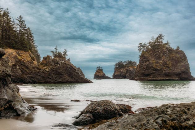 Creative Highlights World A quiet hidden cove on the rugged Oregon coast Brookings, Oregon, USA CR_KRRY260731-2090492-01 ,model released, Symbolfoto ,property released